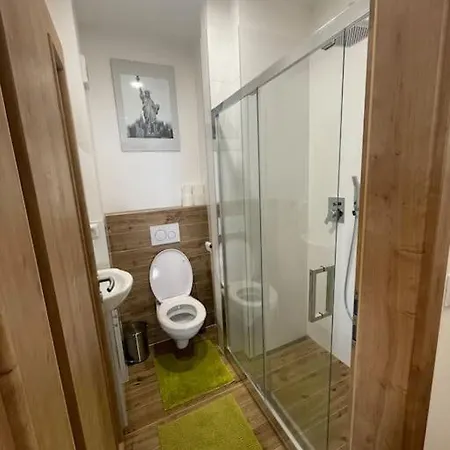 Dvojizbovy Vzdialeny 800 M Od X Bionic Sphere S Dvoma Kupelnami *