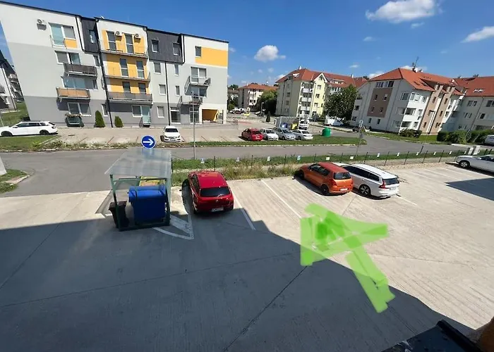 Dvojizbovy Vzdialeny 800 M Od X Bionic Sphere S Dvoma Kupelnami Apartamento *