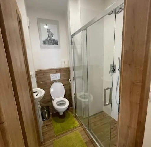 Dvojizbovy Vzdialeny 800 M Od X Bionic Sphere S Dvoma Kupelnami *